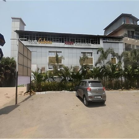 Arsh Executive Inn Dive Екстериор снимка